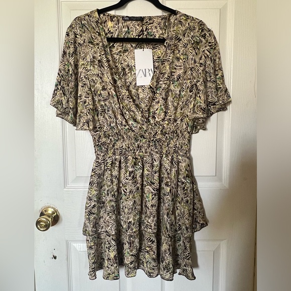 Zara, printed elastic waistband dress. - Picture 5 of 7